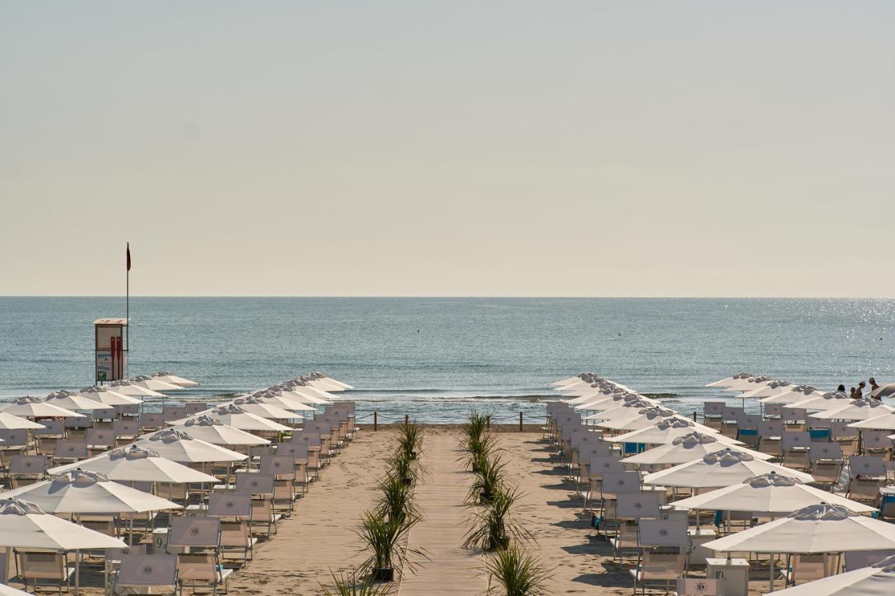 Hotel Saraceno Resort With Private Beach Мілано-Маріттіма Екстер'єр фото