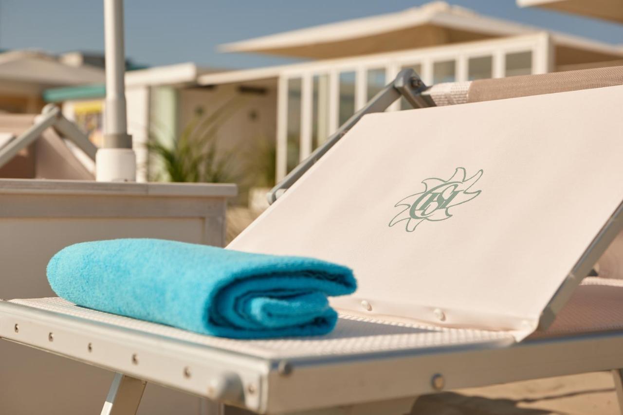 Hotel Saraceno Resort With Private Beach Мілано-Маріттіма Екстер'єр фото