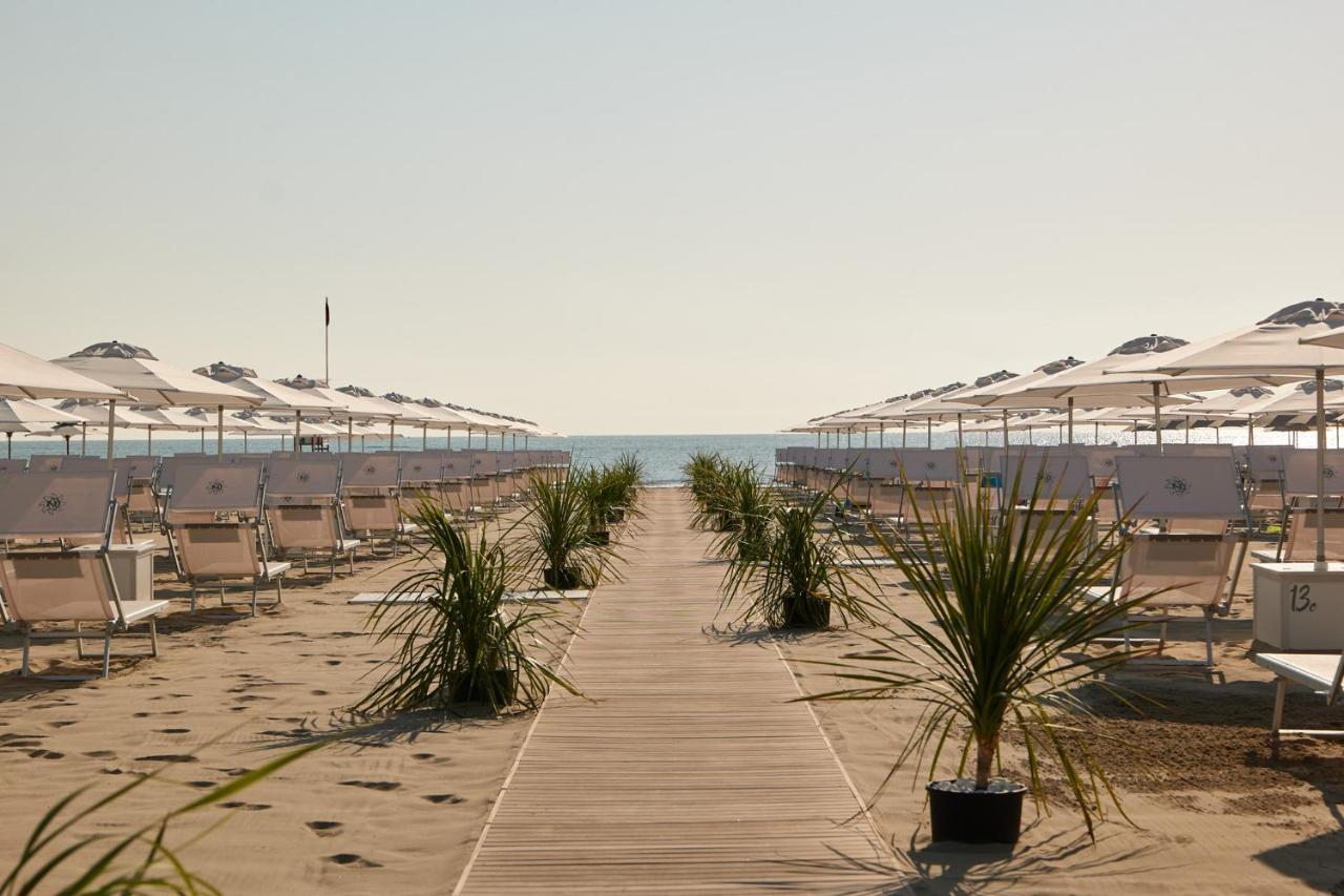 Hotel Saraceno Resort With Private Beach Мілано-Маріттіма Екстер'єр фото