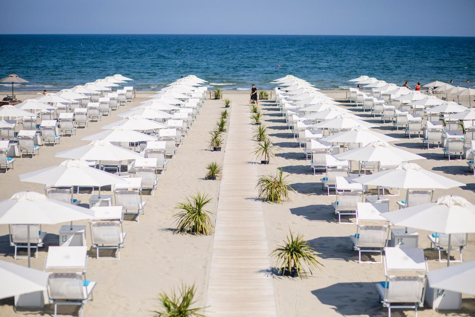 Hotel Saraceno Resort With Private Beach Мілано-Маріттіма Екстер'єр фото